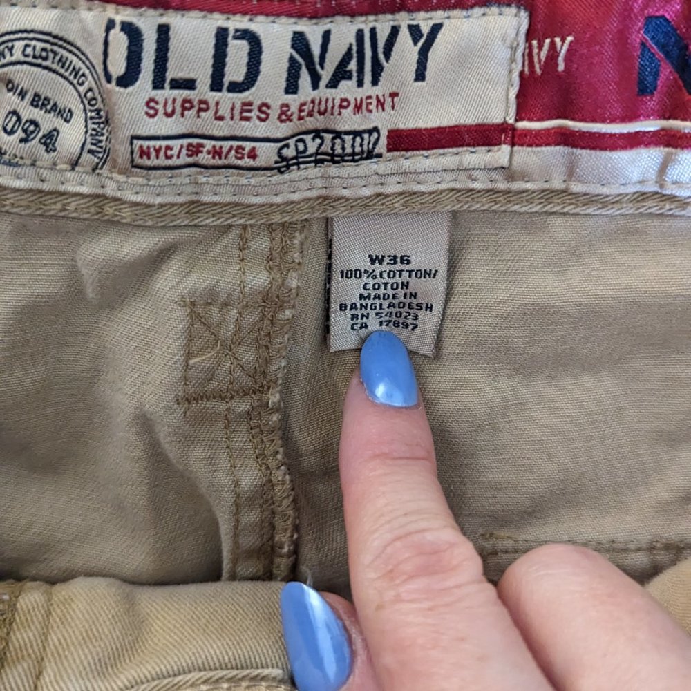 Men's Shorts - Old Navy - Picture 3 of 3